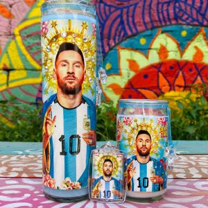 Veladora grande de Divine Stars con diseño de Messi